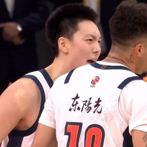 球速体育-裁掉麦考尔+留下萨林杰？广东队被迫“4选1”，第五外援人选曝光